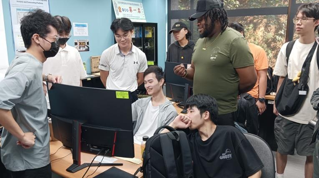 Featured image for “【深化課程】AI 不只是名詞，更是動詞！從零到一打造智慧應用的跨域實戰之旅”